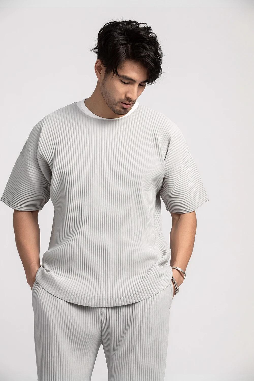 T-shirt à manches courtes et col rond pour homme, haut de sport, fin, respirant, solide, plissé, été
