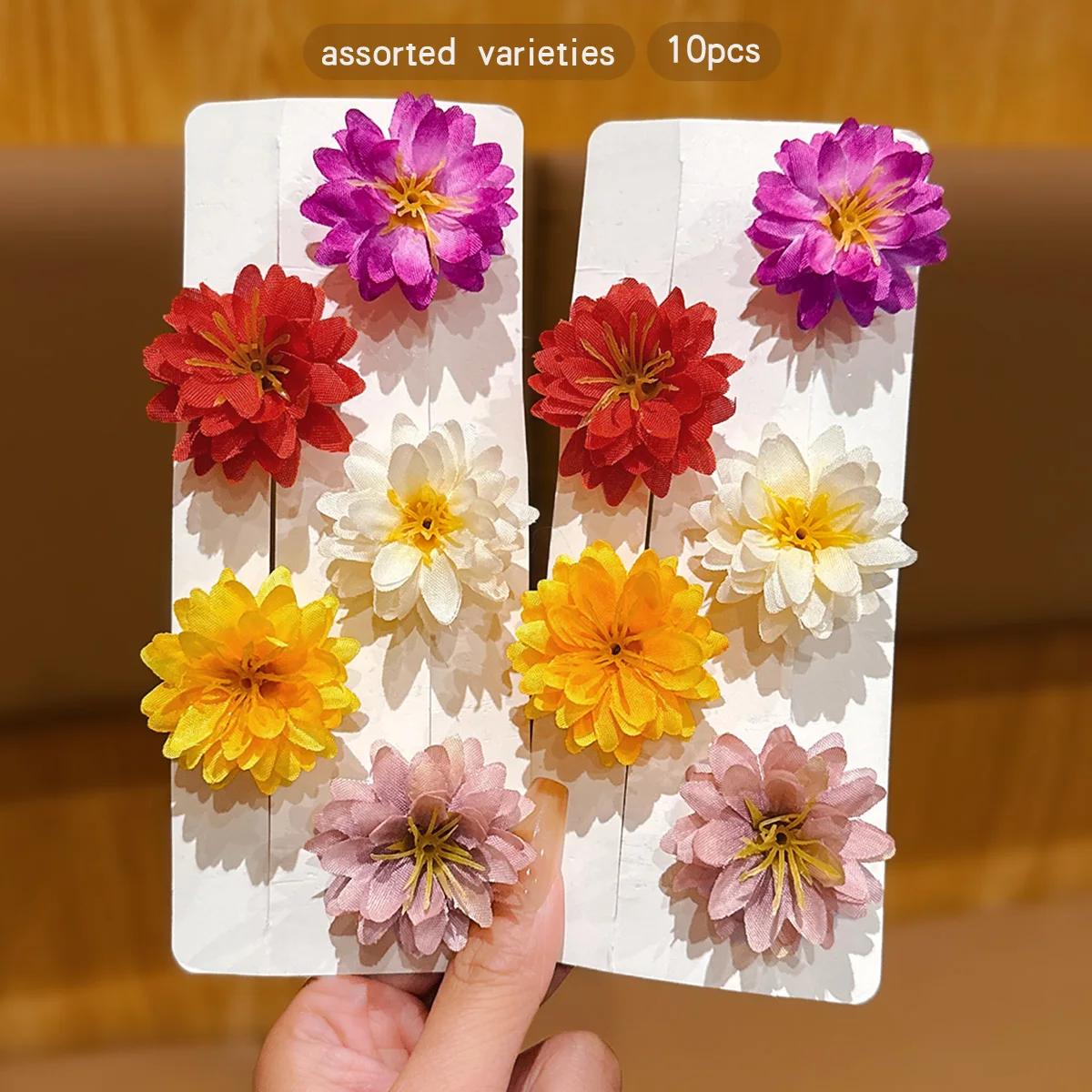10 pinces à cheveux à fleurs aléatoires colorées pour un usage quotidien comme accessoires pour chev