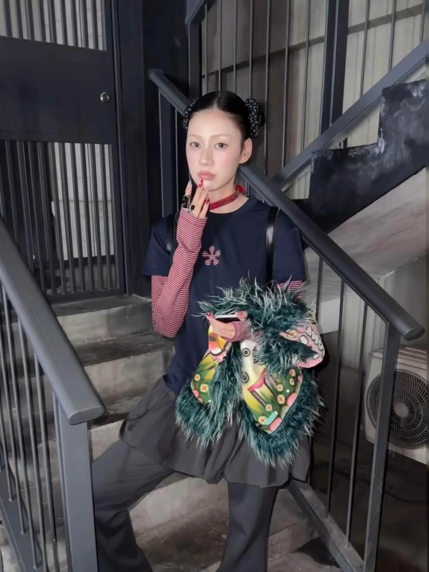 Tonngirls Harajuku Patchwork T-shirt femmes à manches longues rayé faux deux pièces hauts Streetwear