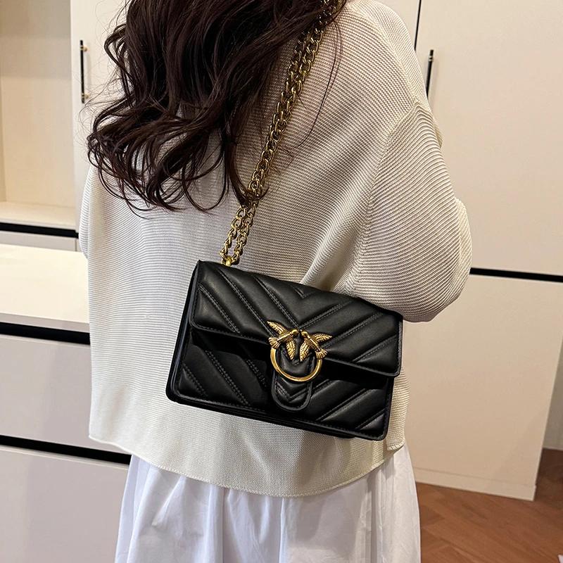 Sac bandoulière en toile pour femme : design moderne, sangle réglable, robuste pour les essentiels bébé