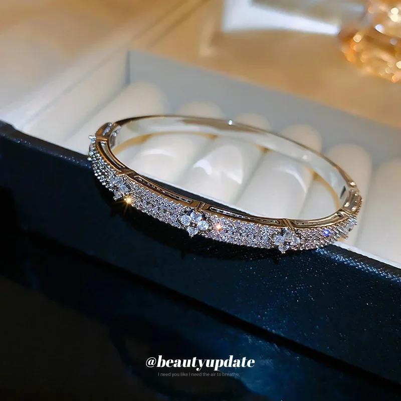 Bracelets de luxe en zircone cubique brillante pour femmes, plaqué or et argent, à la mode, pour fêt