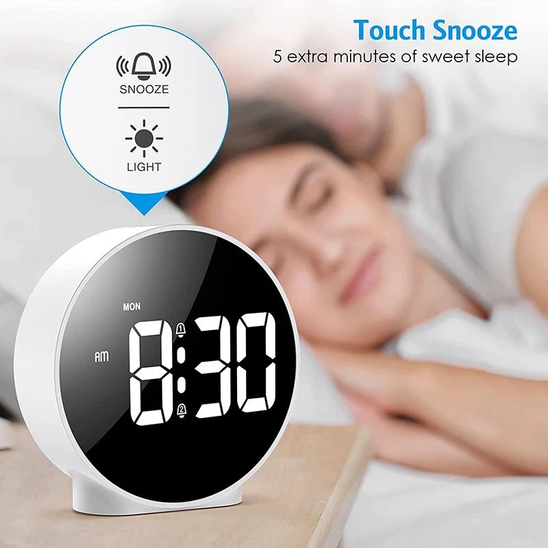 Réveil numérique LED de bureau, horloge électronique de voyage, double alarme 12/24H, affichage de l