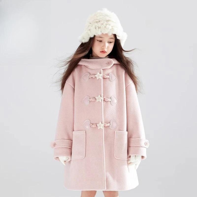 2025 nouveau manteau d'hiver manteau à capuche en laine rose pêche avec boutons en corne de chèvre é