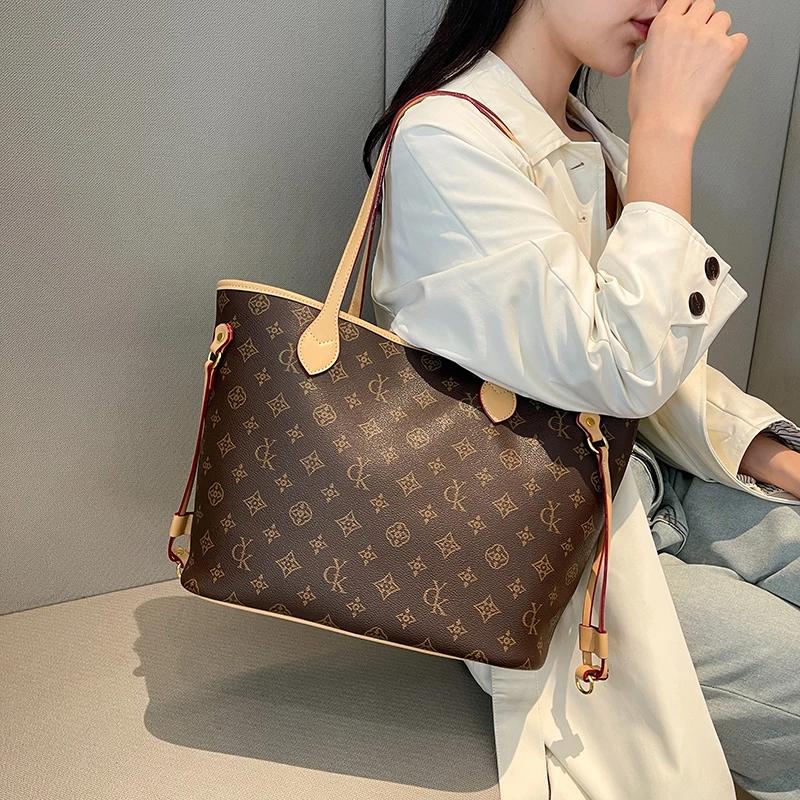 Sac à langer grande capacité attrayant pour femme, sac à dos polyvalent, élégant, chic et intemporel