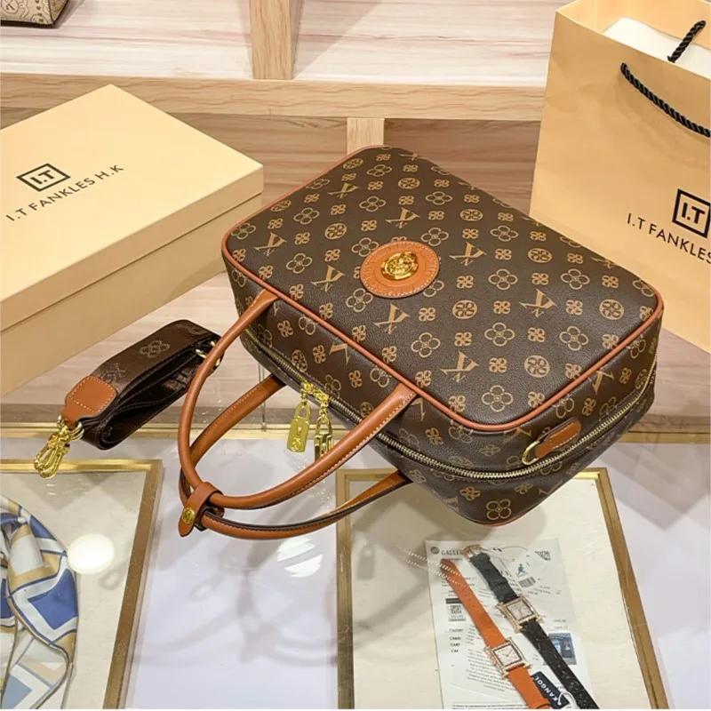 Sac à main léger de marque de luxe pour femmes, sac à bandoulière de styliste de grande capacité à l