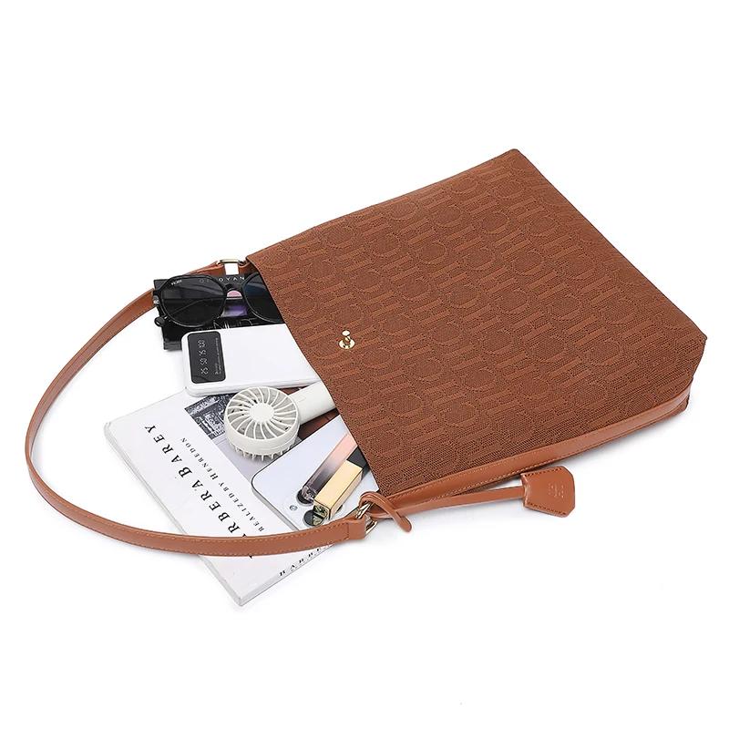 Nouveau sac hobo pour femme avec monogramme et détails de fermeture à clé, sac à bandoulière tendanc