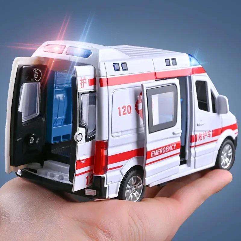 1:32 Mini voiture Diecast Ambulance camion de pompier modèle de voiture de police son et lumière véh