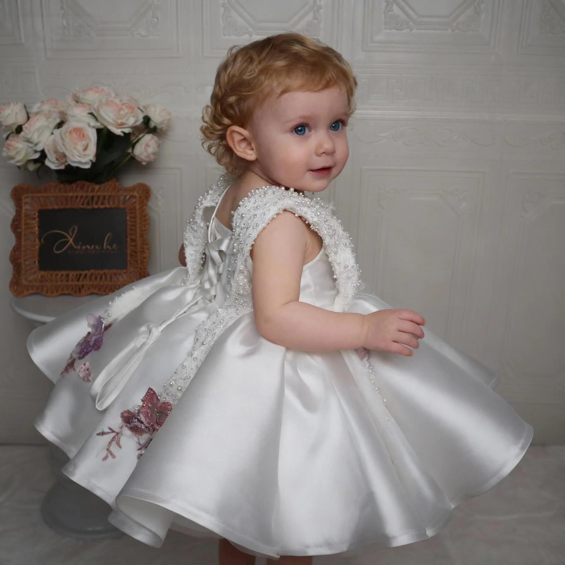 Robe princesse blanche à fleurs pour enfants, tenue Tutu brodée d'un an, sans manches, haut de gamme