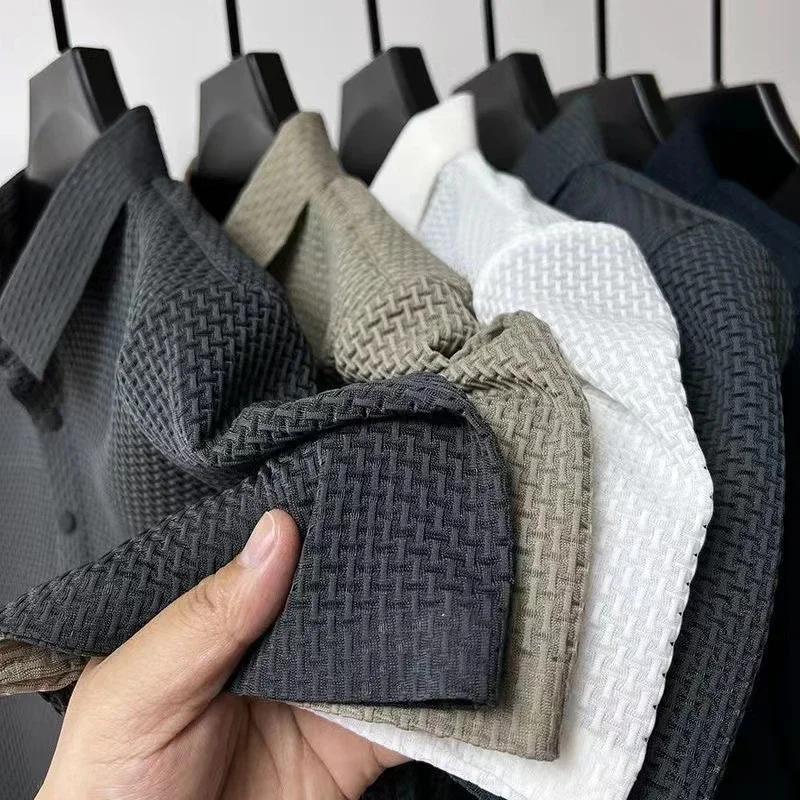 Nouveaux hommes d'affaires décontracté à manches courtes fleur d'os couleur unie POLO mode respirant