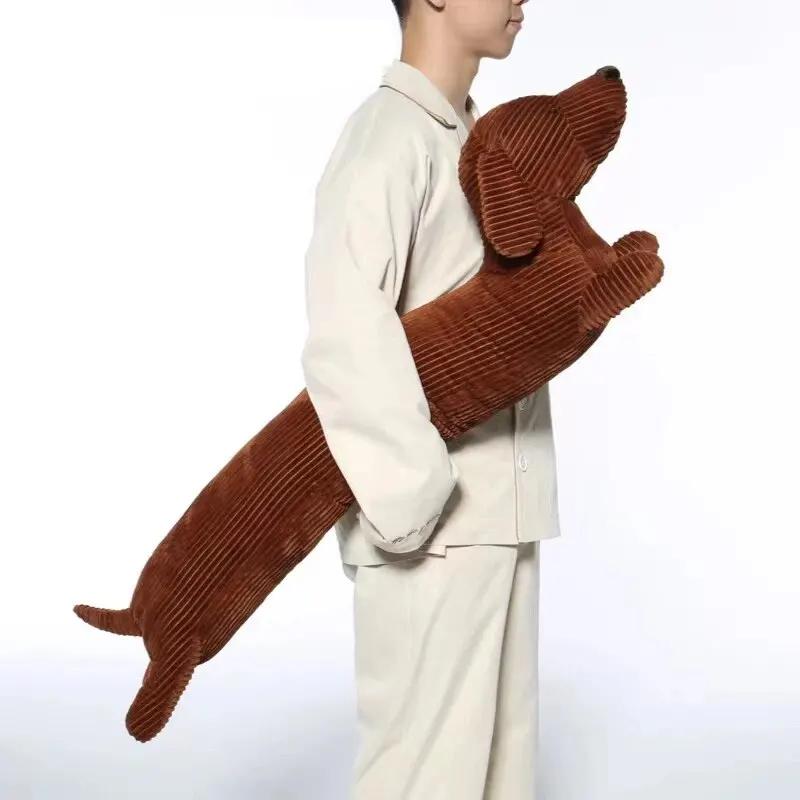 Oreiller en peluche chien teckel, coussin en peluche doux et durable, oreiller animaux pour canapé, 