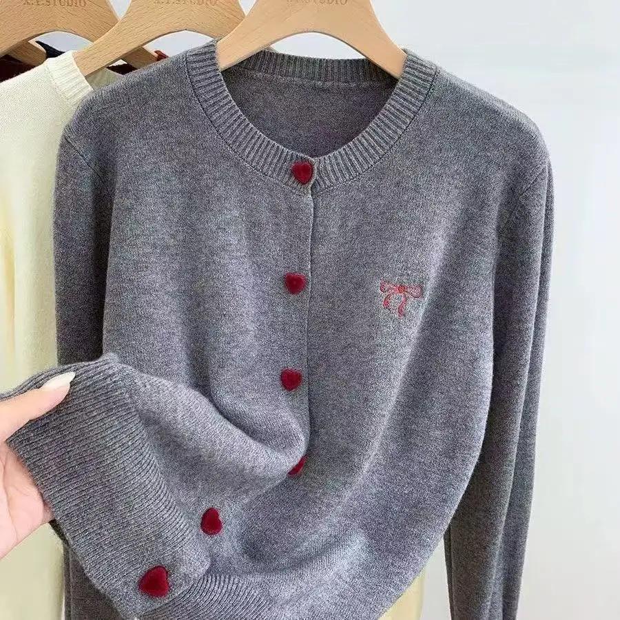 Cardigan en tricot pour femme 2026, broderie nœud, col rond, boutonnage simple, boutons en forme de 