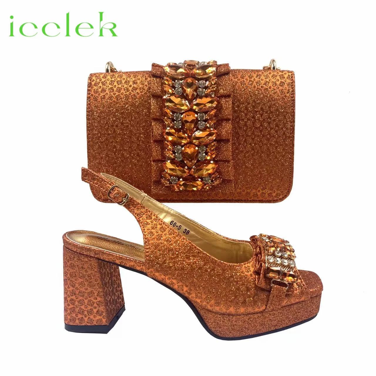 Ensemble de chaussures et de sacs assortis pour femmes, tissus synthétiques spéciaux au Design itali