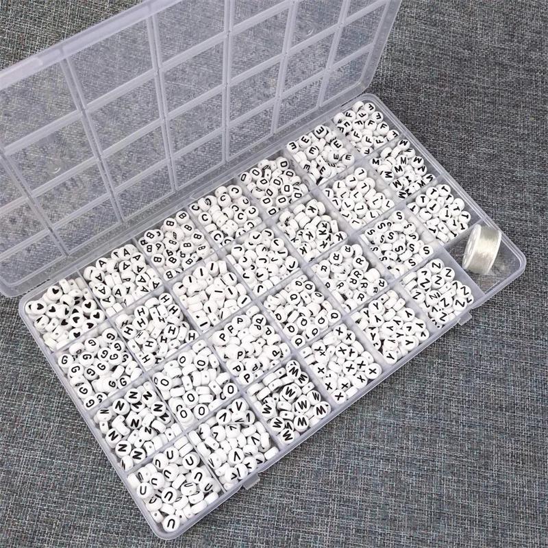 Ensemble de perles en acrylique avec lettres de l'alphabet anglais, kits avec cordons commandés pour