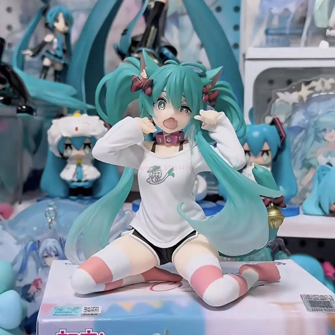 2026 ** 12 cm Anime Hatsune Miku figurine avec oreille de chat à manches longues vêtements PVC modèl