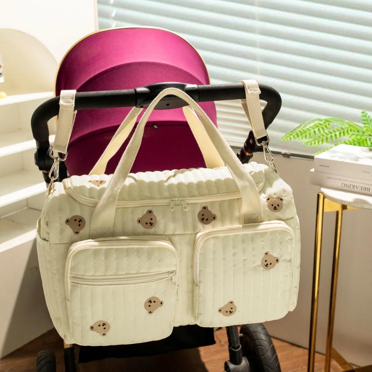 Sac à couches pour bébé, sac à main à motif de broderie de fleurs d'ours mignon, sac pour maman, tis