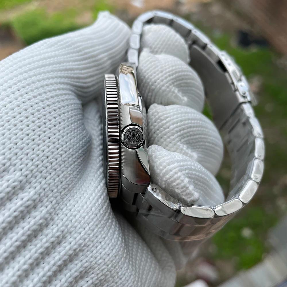 Montre de plongée pour homme SD1970 Steeldive, cadran Sunray, bracelet à fermoir fraisé, boîtier de 