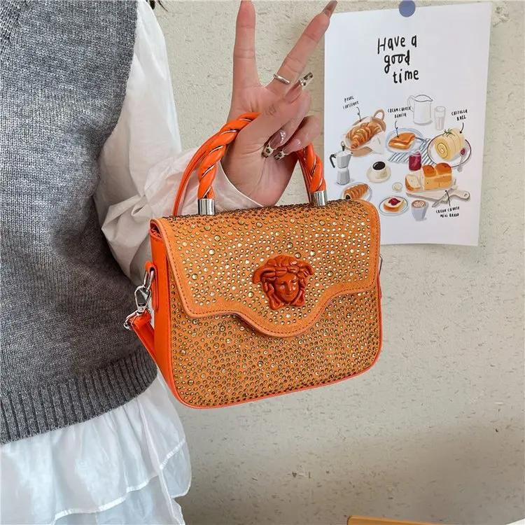 Sac bandoulière vintage en cuir pour femme – Sac à main tendance de créateur, petit sac carré à l'ép