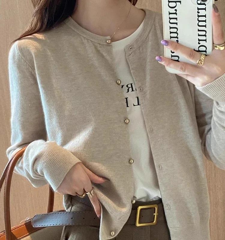 Cardigan tricoté de couleur unie pour femmes, coréen, simple boutonnage, manches longues, col rond, 