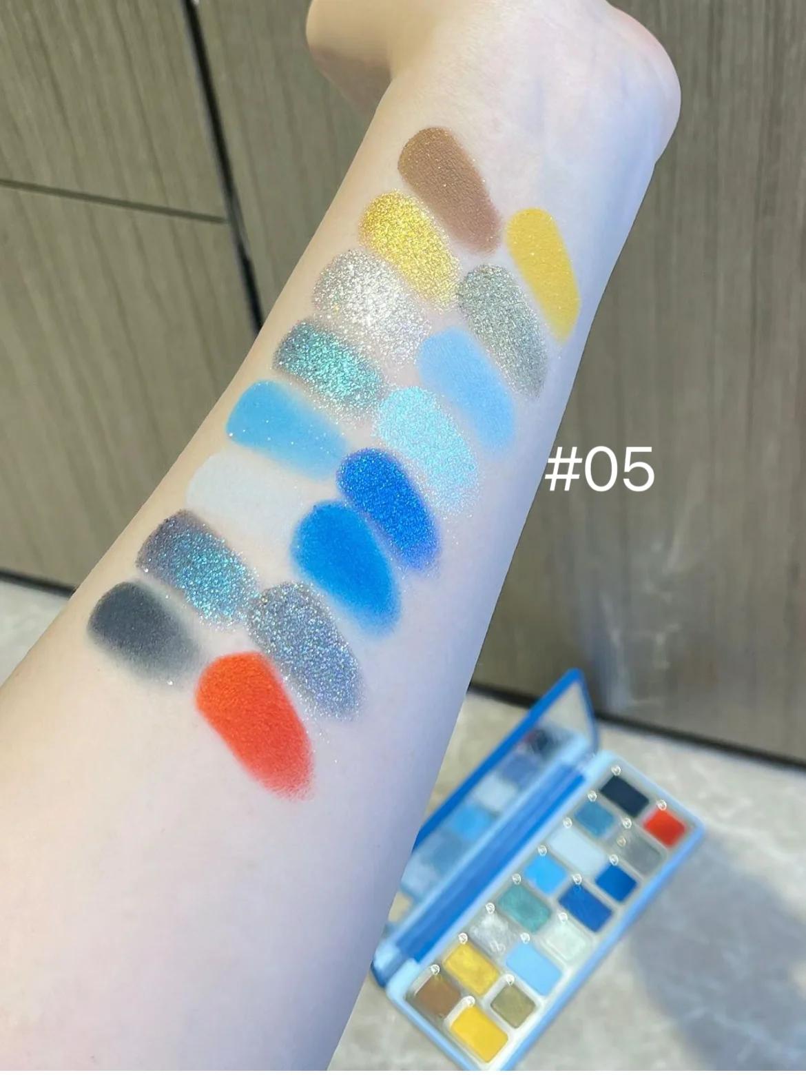 Qianyan Cheeryep 16 couleurs fard à paupières Palette paillettes caméléon mat nacré Flash plaque Cow