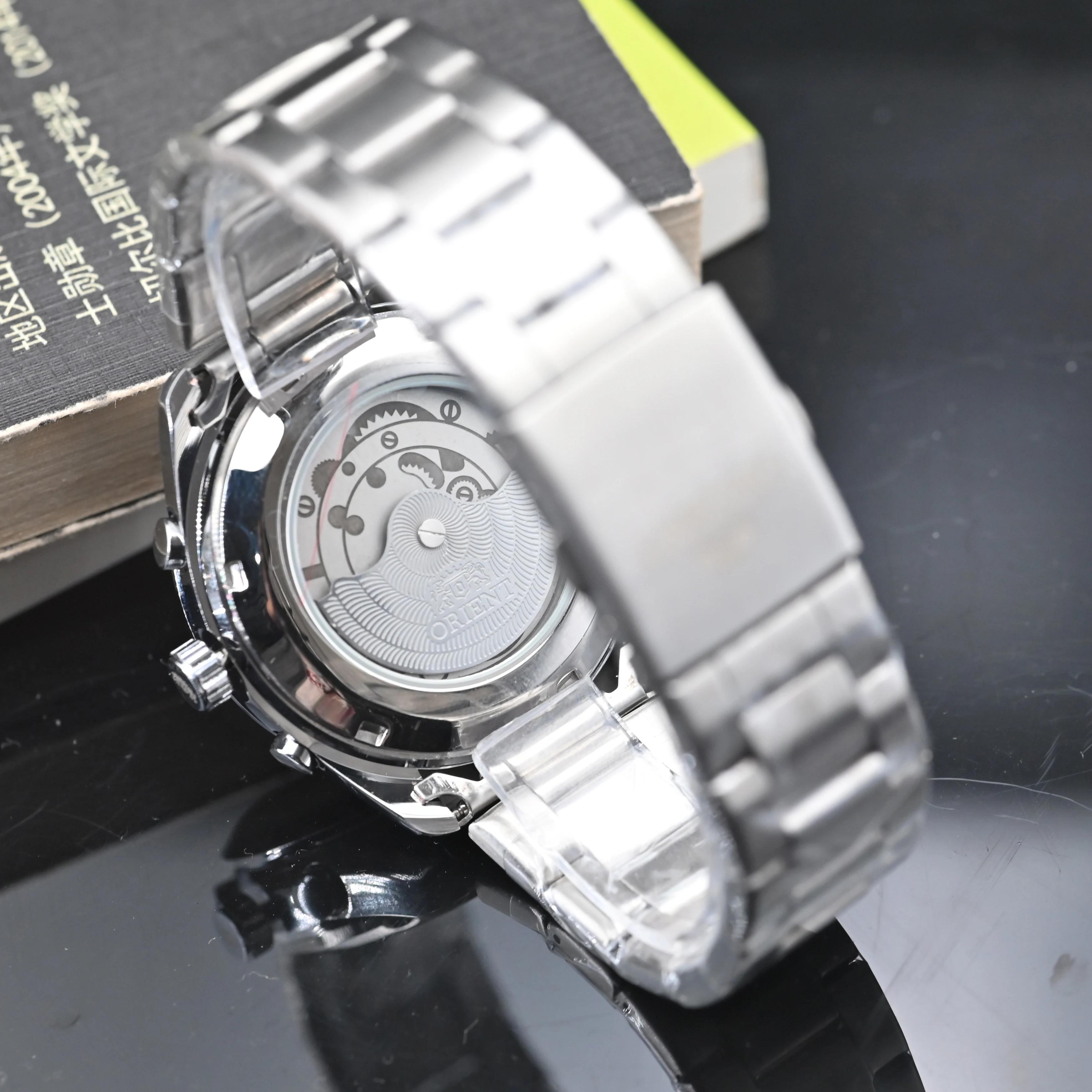 Orient Montre chronographe à quartz pour homme, cadran rouge, bracelet en acier inoxydable, montre-b