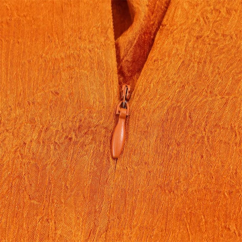 Haut pour femme Nouvelle Collection Printemps 2026 Orange Sans Manches Texture Satinée Longue Tresse