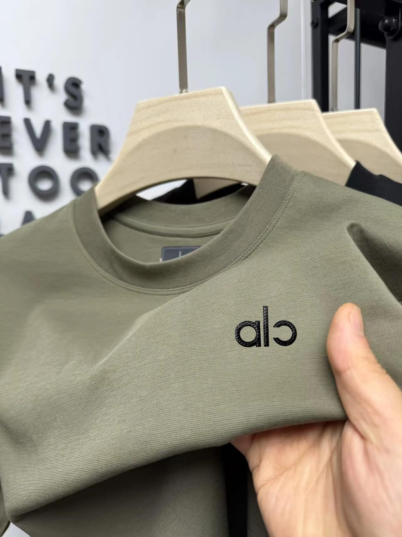 T-shirt à col rond avec badge lettres, nouvelle collection été, marque de mode de luxe, personnalisé