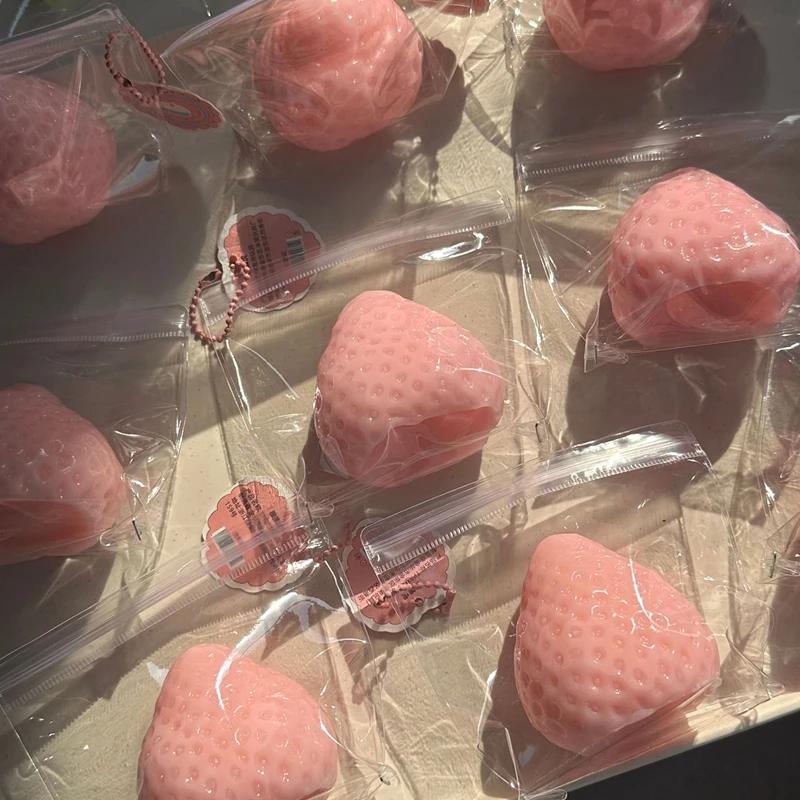 Jouet Fidget Squishy Taba aux fraises – Jouet anti-Stress à rebond lent pour enfants, adultes, burea