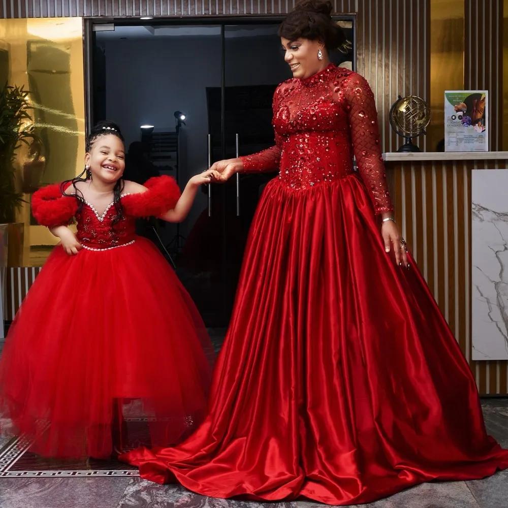 Robe mère et fille rouge de noël, avec perles et cristaux, robes d'anniversaire de luxe pour maman e