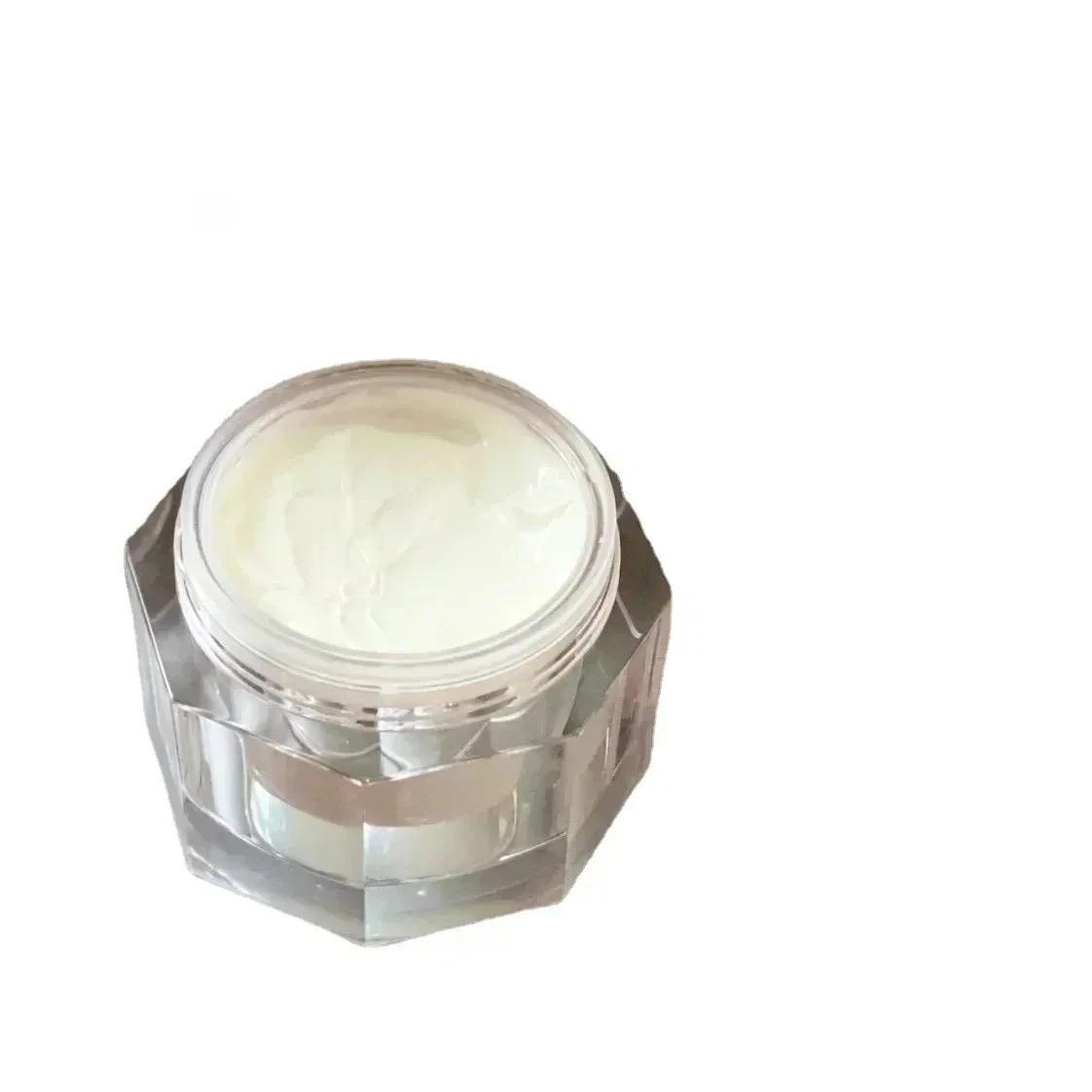 Outil de maquillage Nouvelle version en boîte MAGIC CREAM Nouvelle crème visage Magic Skin 50ML