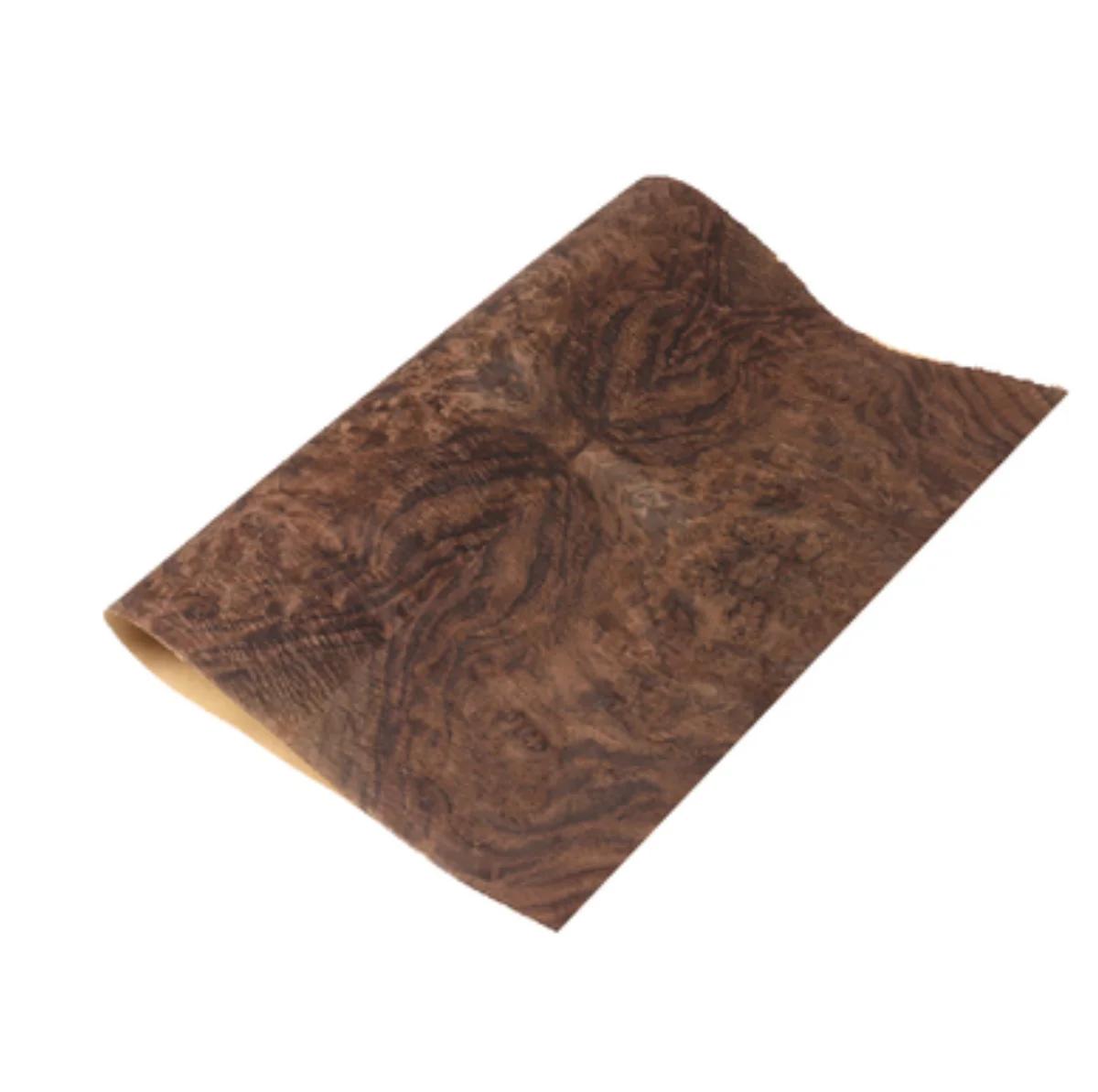 Longueur: 2.5 mètres largeur: 580mm T:0.3mm épissage de noyer naturel avec surface de bavure placage