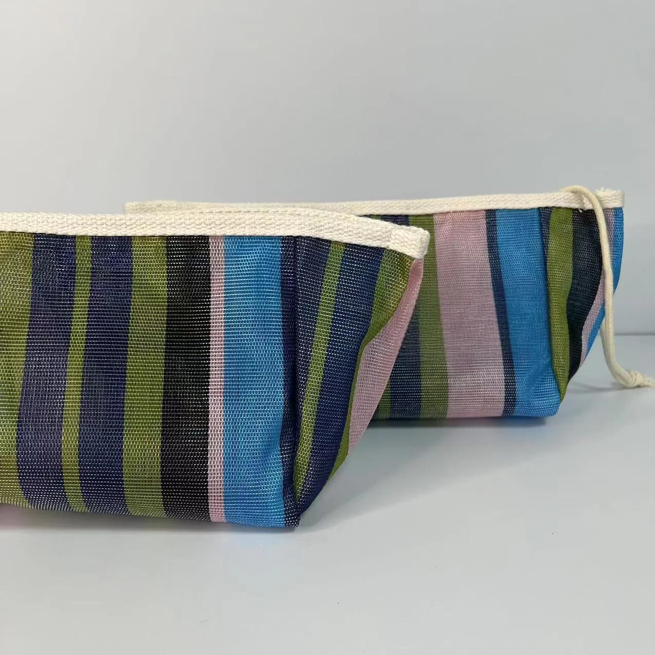 Pochette à fermeture éclair en toile imprimée zèbre – Trousse de maquillage à main et petit sac en t
