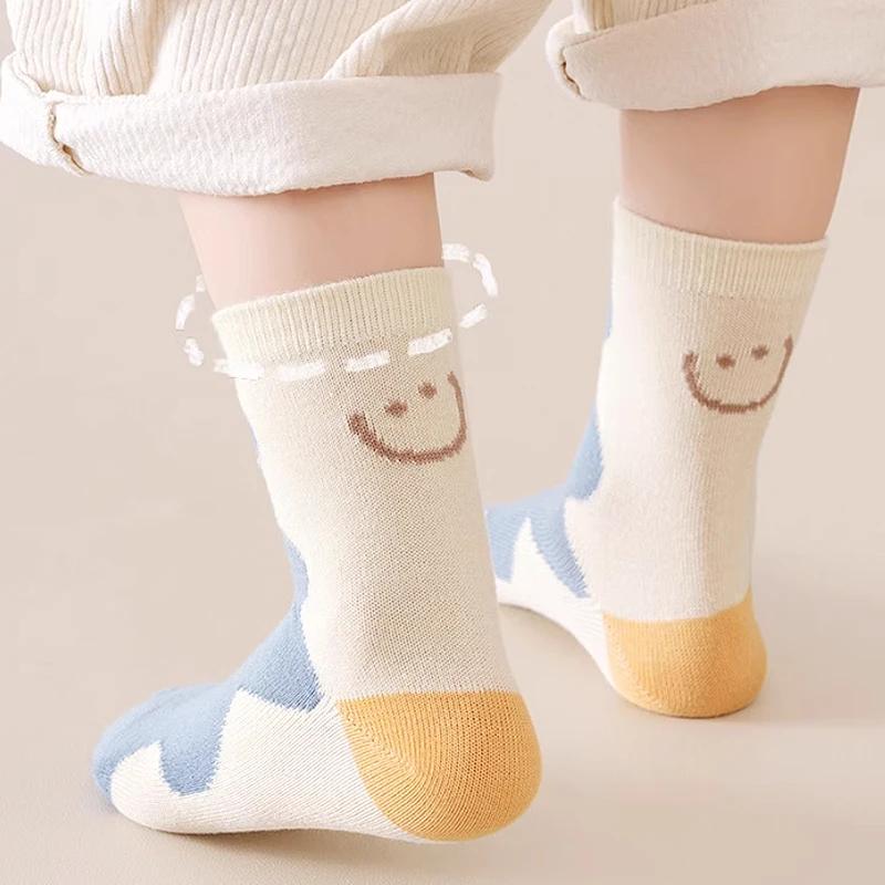 5 paires de chaussettes en coton solide pour enfants garçons, demi-chaussettes avec lettres souriant
