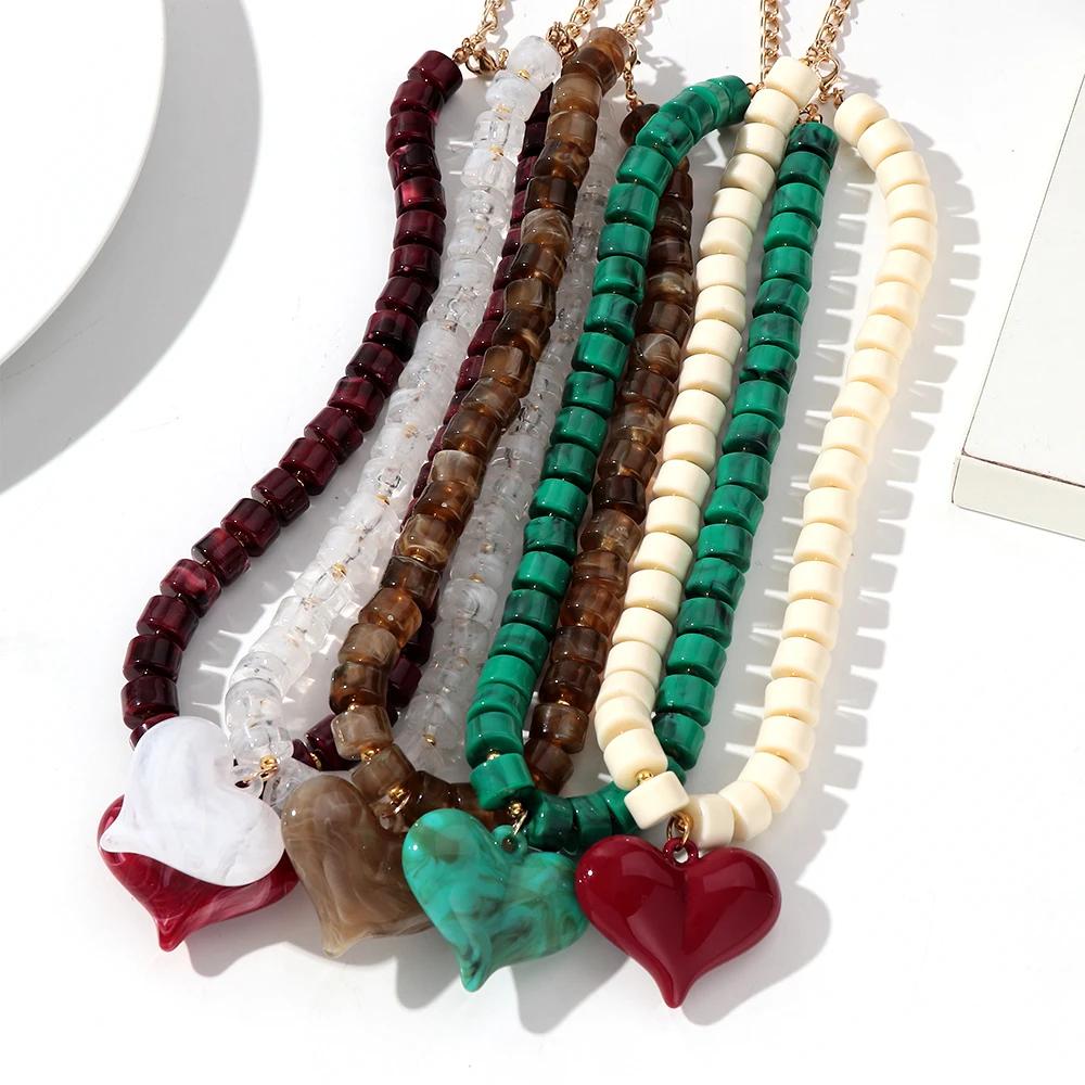 Perles colorées en acrylique à la mode, pendentif en forme de cœur, ras du cou, perles géométriques,