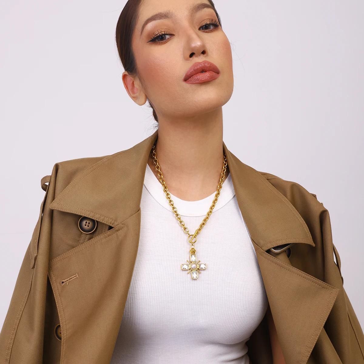 Yori – collier avec pendentif croix en zircone cubique Fine, étanche, bijoux tendance pour femmes, h