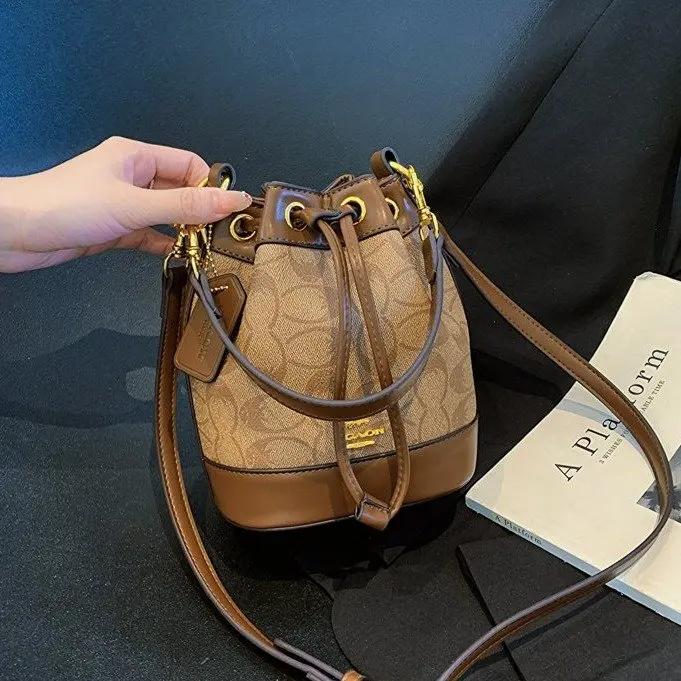 Sac à langer en cuir texturé unique, sac bandoulière minimaliste pour femme, fourre-tout tendance gr