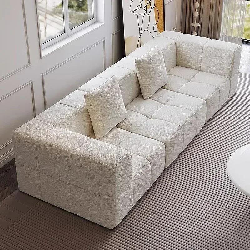 Canapé sectionnel modulaire en forme de L de couleur crème avec oreillers en peluche, canapé compres