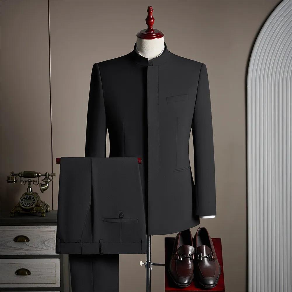 Ensemble de costume et veste pour homme de haute qualité, de couleur foncée, avec col montant de sty