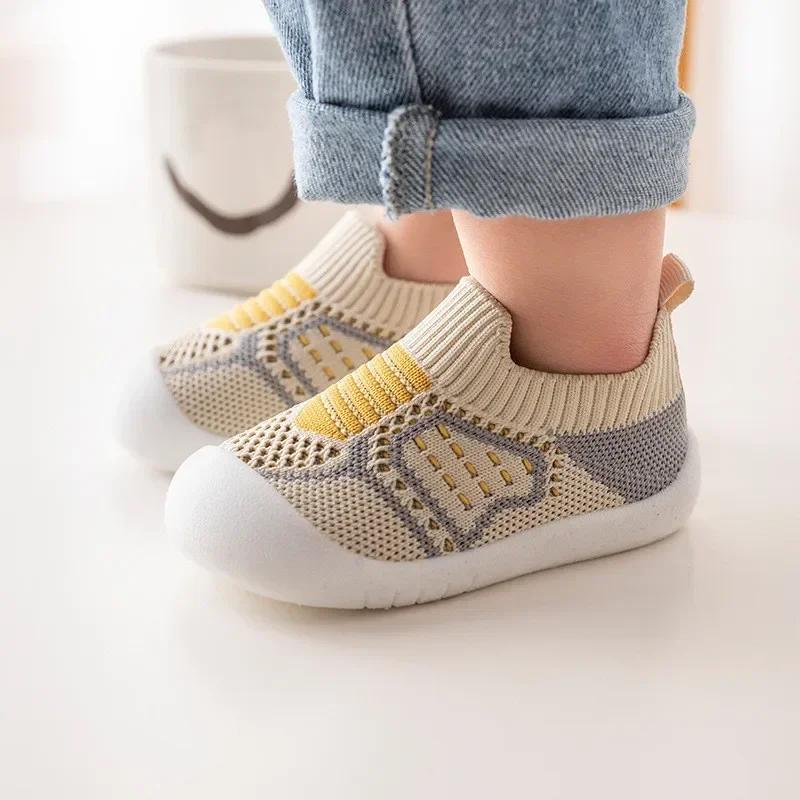 Chaussures antidérapantes et respirantes pour bébé, chaussettes de sol avec semelle en caoutchouc po