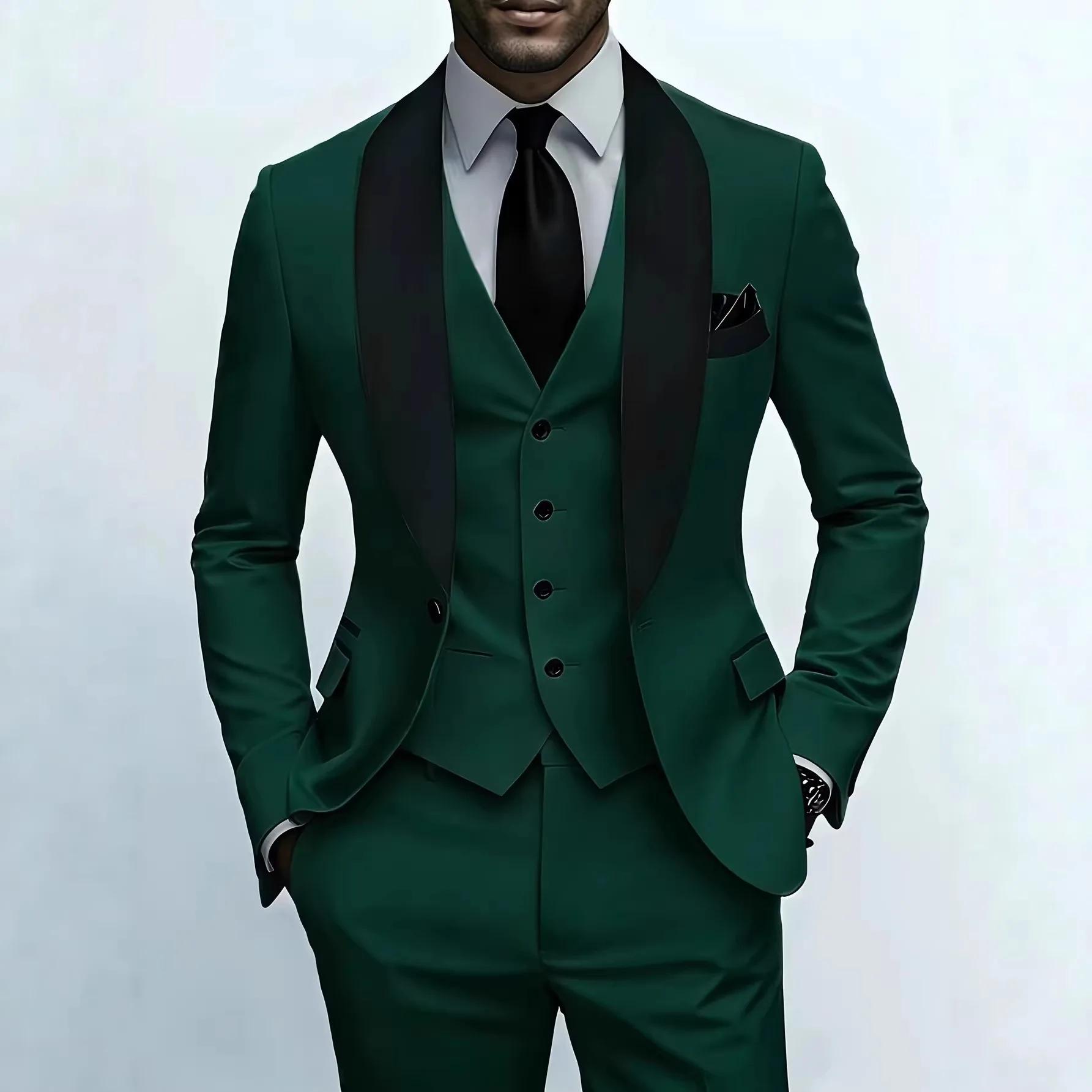 Costume formel trois pièces à col feuille verte pour hommes |   Conception de couleurs contrastées, 
