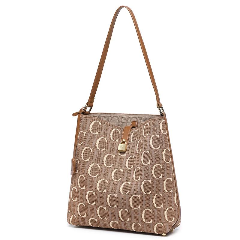 Nouveau sac hobo pour femme avec monogramme et détails de fermeture à clé, sac à bandoulière tendanc