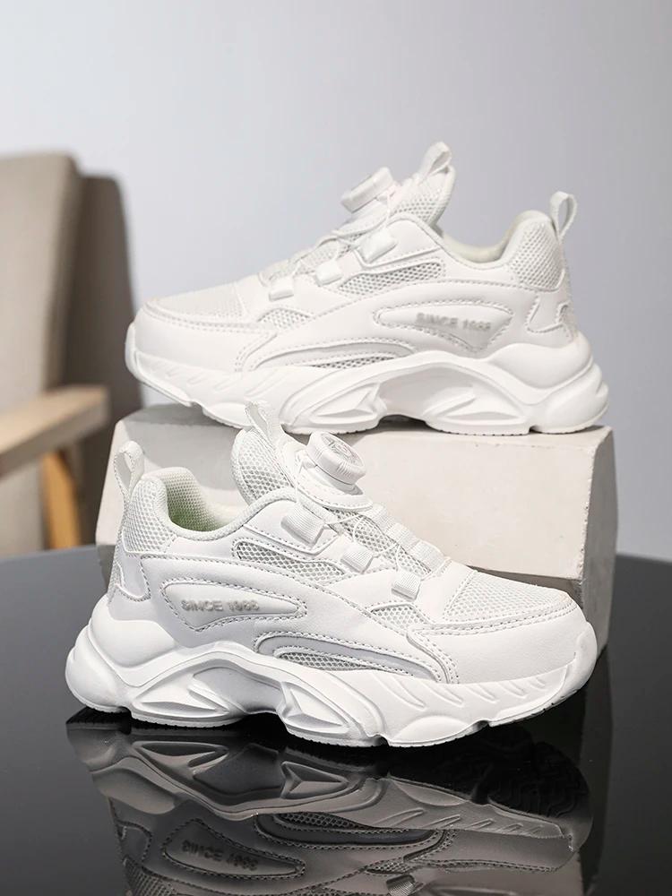 Boucle rotative à enfiler! Chaussures de sport noires en mesh pour enfants, respirantes et anti-chau