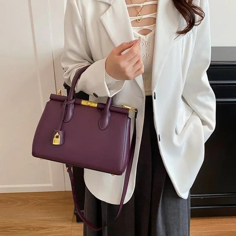 Sac à bandoulière élégant et spacieux pour femme – Collection Printemps 2026 – Sac à main à fermetur