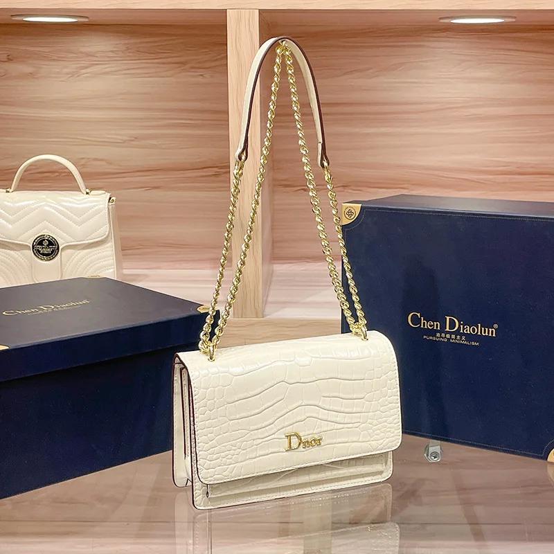 Sac à main élégant avec décor de chaîne assorti à tout, sac à bandoulière simple à la mode pour dame