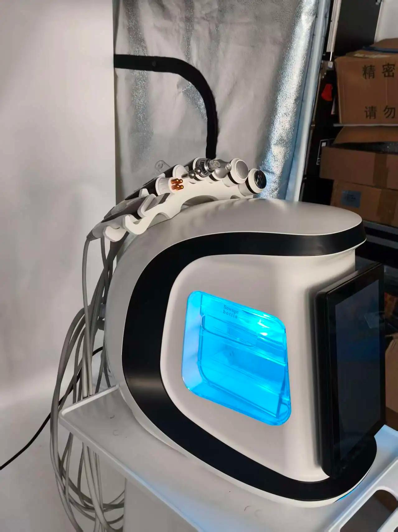Nouveauté : Machine d'hydrodermabrasion 8 en 1 pour le visage, Aqua Peel, microdermabrasion, rajeuni