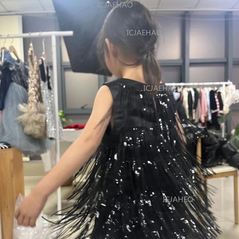 Nouvelle Robe Sans Manches à Paillettes et Franges pour Filles 2026 – Tenue de Cérémonie Scintillant