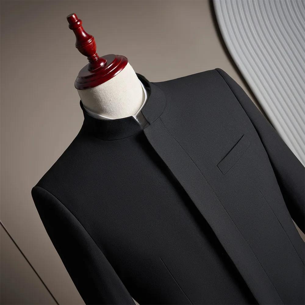 Ensemble de costume et veste pour homme de haute qualité, de couleur foncée, avec col montant de sty