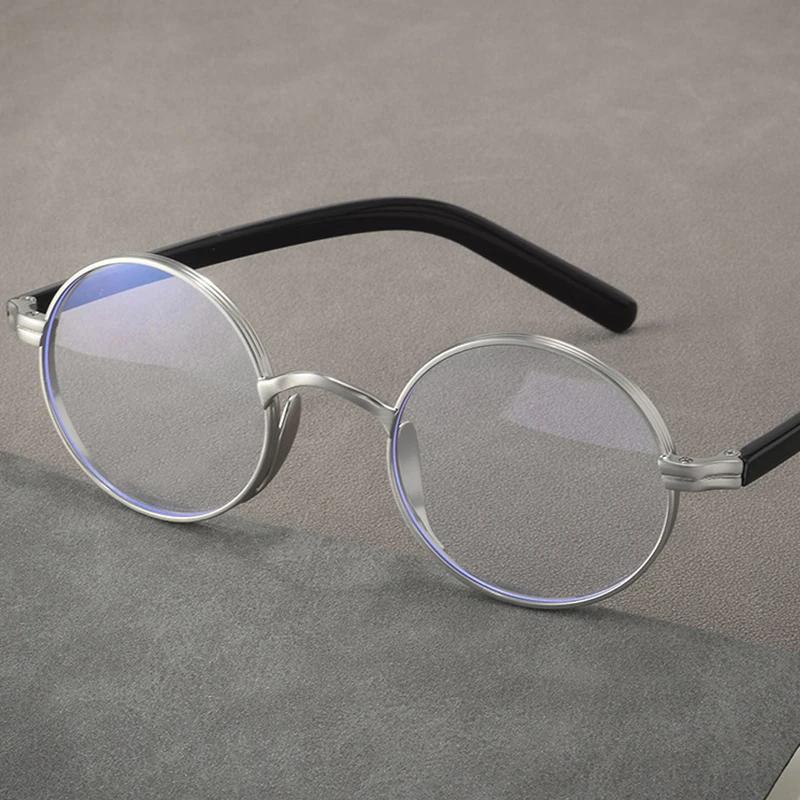 Japon marque Design KMN101 hommes femmes photochromique pur titane cadre rond lunettes faites à la m
