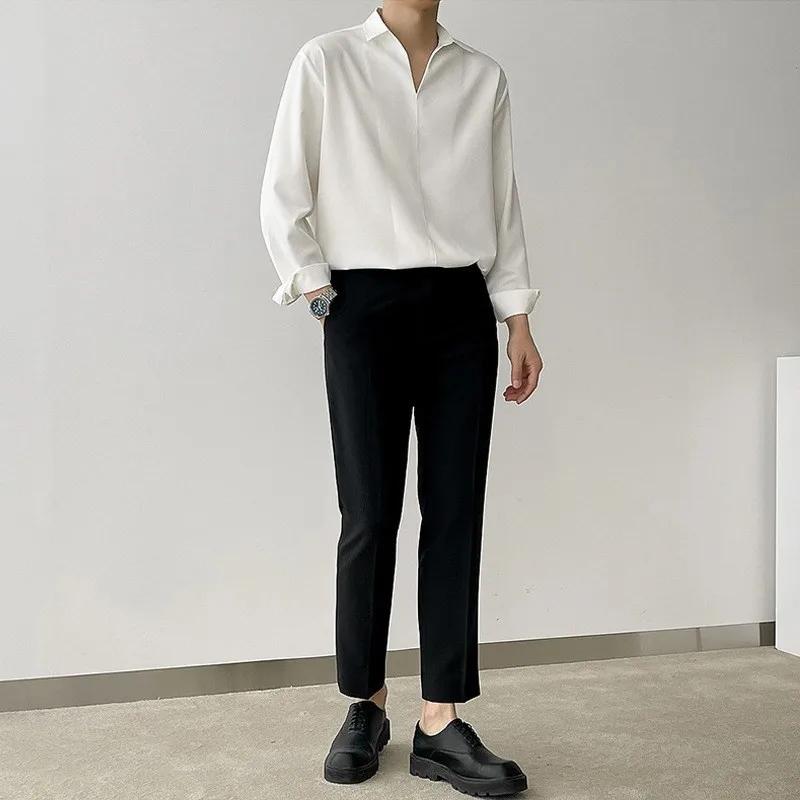 Nouveau coréen col en V hommes chemises de luxe décontracté Style tombant mince couleur unie à manch