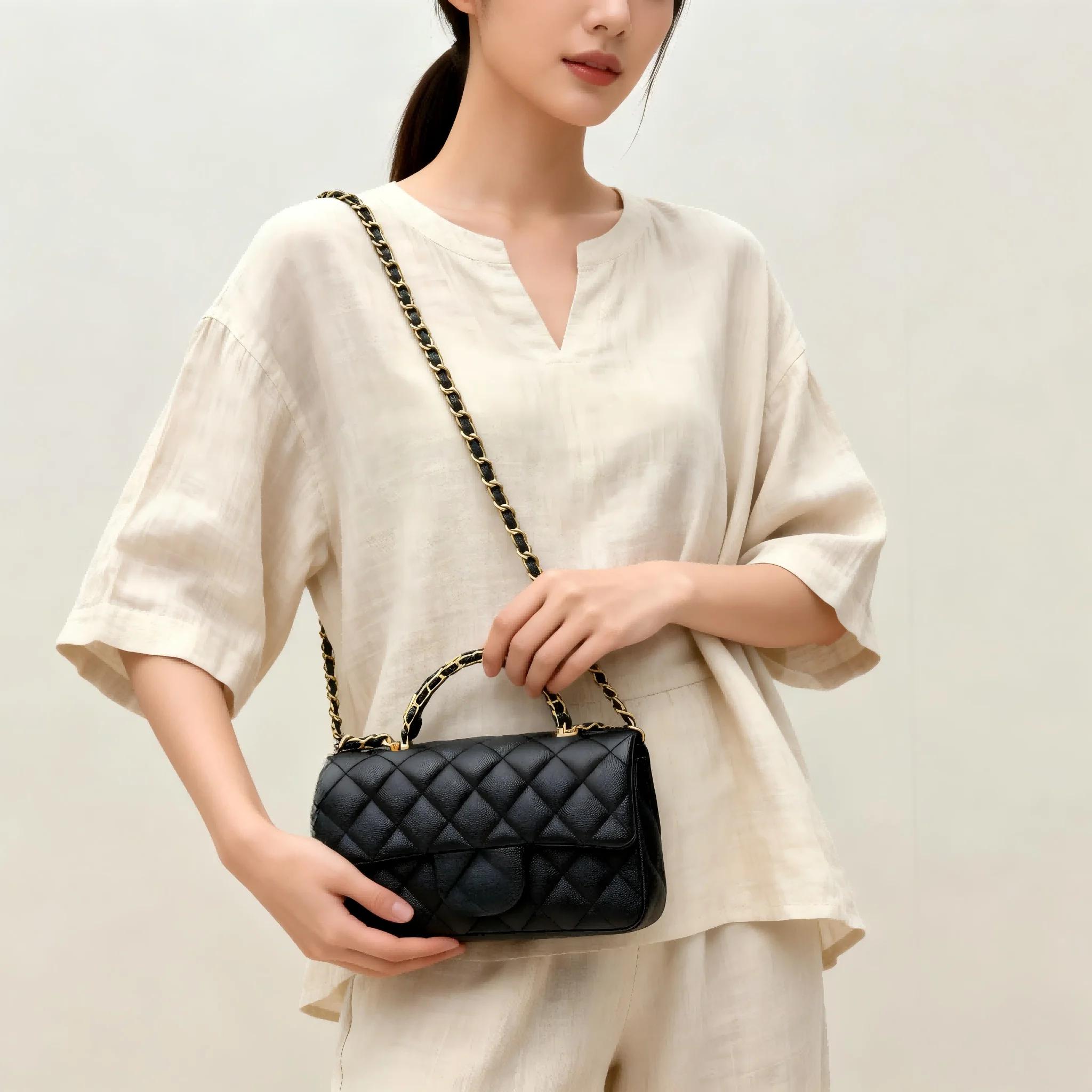 Sac à bandoulière en cuir véritable, un élégant sac à bandoulière matelassé en cuir véritable avec u