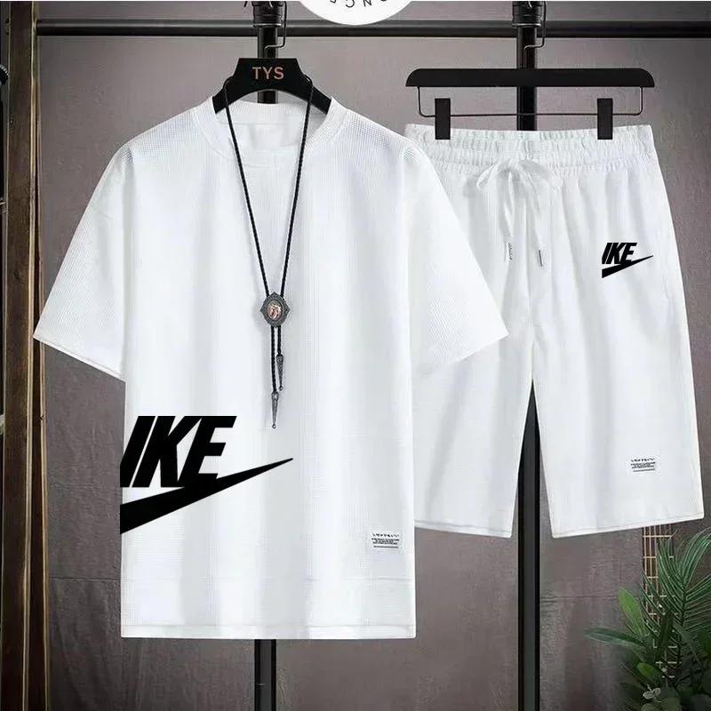 Vente chaude d'été hommes décontracté à manches courtes T-shirt shorts ensemble de sport en plein ai